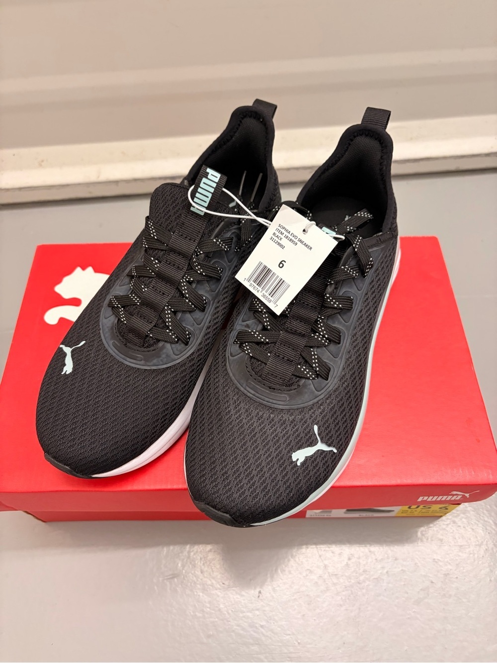 Puma Sophia Evo Black Mesh Lightweight Running Sneakers Women's Size 6 NEW